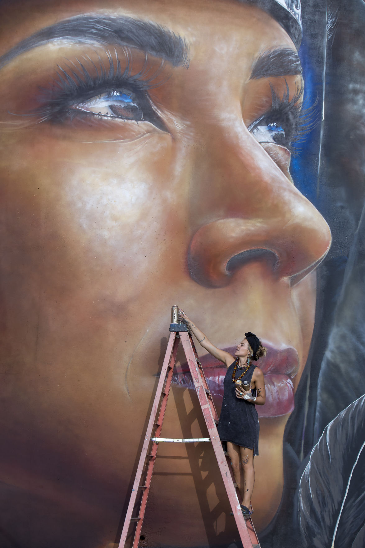 Murals at Eugene Street overpass